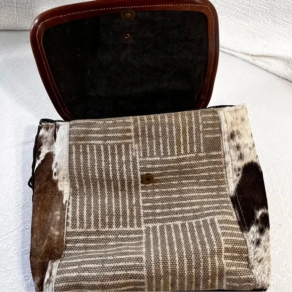 Myra Bag Handmade Crossroads Backpack Upcycled Canvas Cowhide Leather Patchwork - Picture 5 of 16